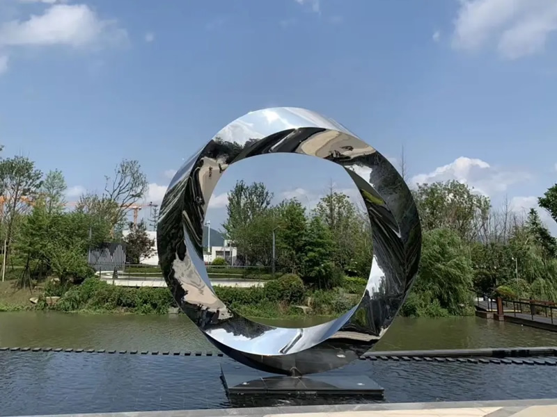 湖南房地產不銹鋼雕塑